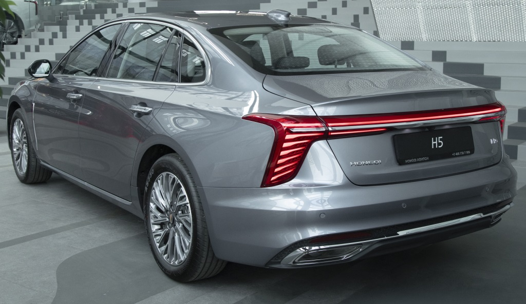 Hongqi H5 II, Санкт-Петербург, от 4850000 рублей, вид 4