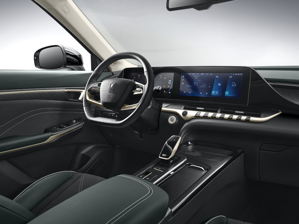 FAW Bestune T55 I, Санкт-Петербург, от 2499000 рублей, вид 3