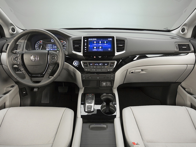   Honda Pilot -          Pilot 2015  2018 III     