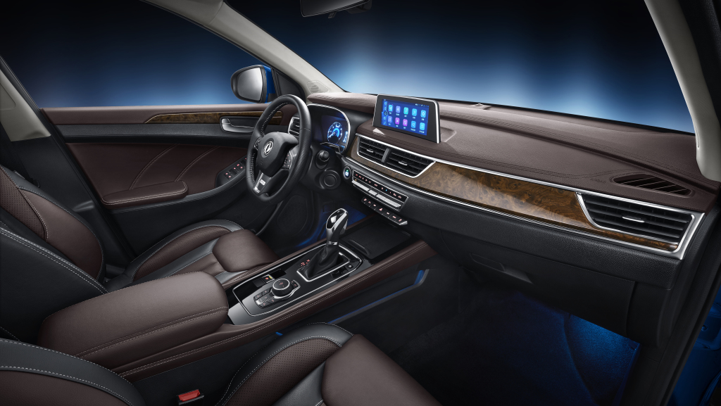 DongFeng 580 I, Санкт-Петербург, от 1750000 рублей, вид 3