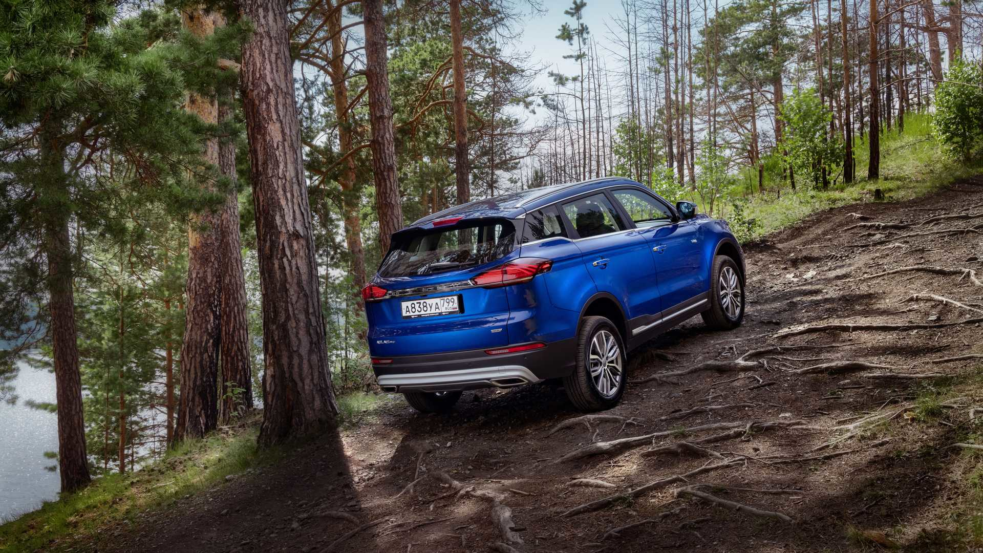 Geely Atlas Pro I, Москва, от 2423000 рублей, вид 3