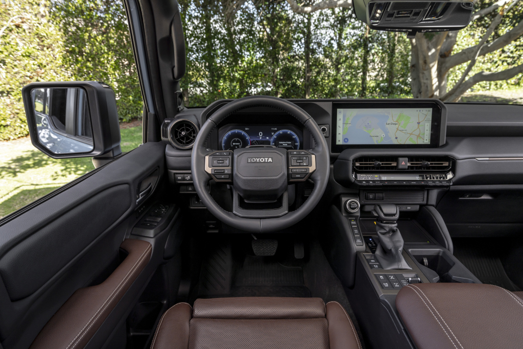 Toyota Новый Land Cruiser Prado V (250 Series), Липецк, от 11449000 рублей, вид 3