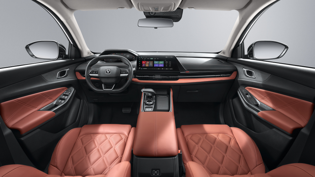 Changan CS55 Plus I Рестайлинг, Москва, от 1841000 рублей, вид 3