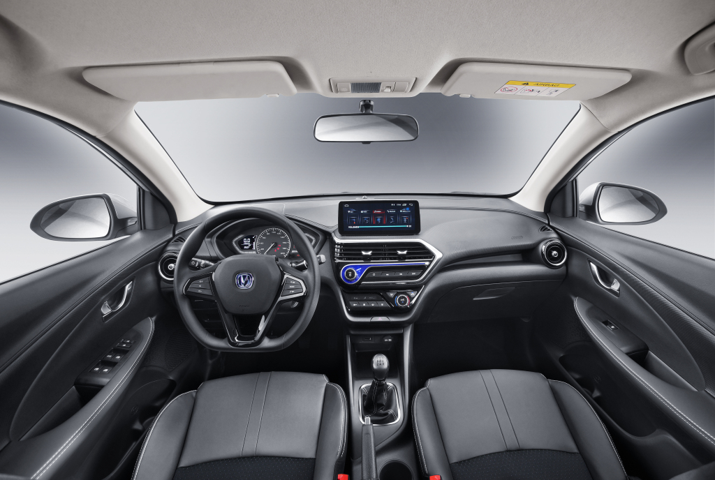 Changan Alsvin I, Москва, от 1099900 рублей, вид 3