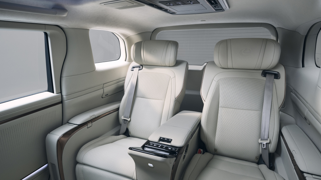 Lexus LM II, Москва, от 18600000 рублей, вид 5