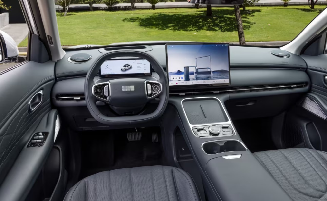 Geely EX5 EM-i I, Екатеринбург, от 3869990 рублей, вид 3