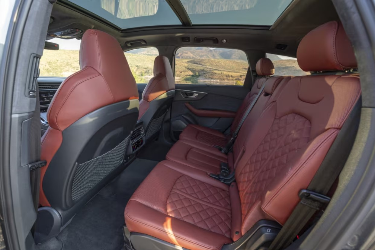 Audi SQ7 I (4M) Рестайлинг 2, Москва, от 17990000 рублей, вид 5