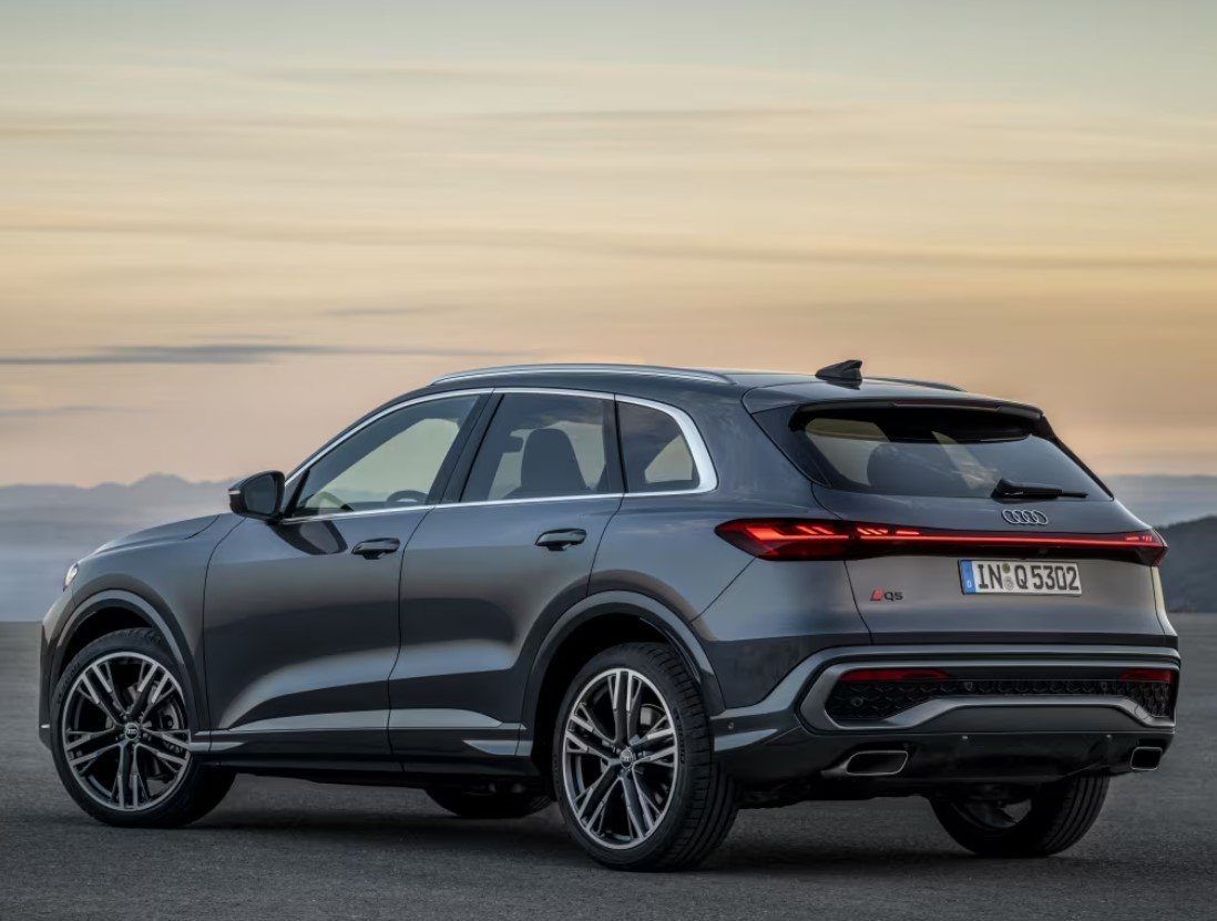 Audi Q5 III, Москва, от 10090000 рублей, вид 3