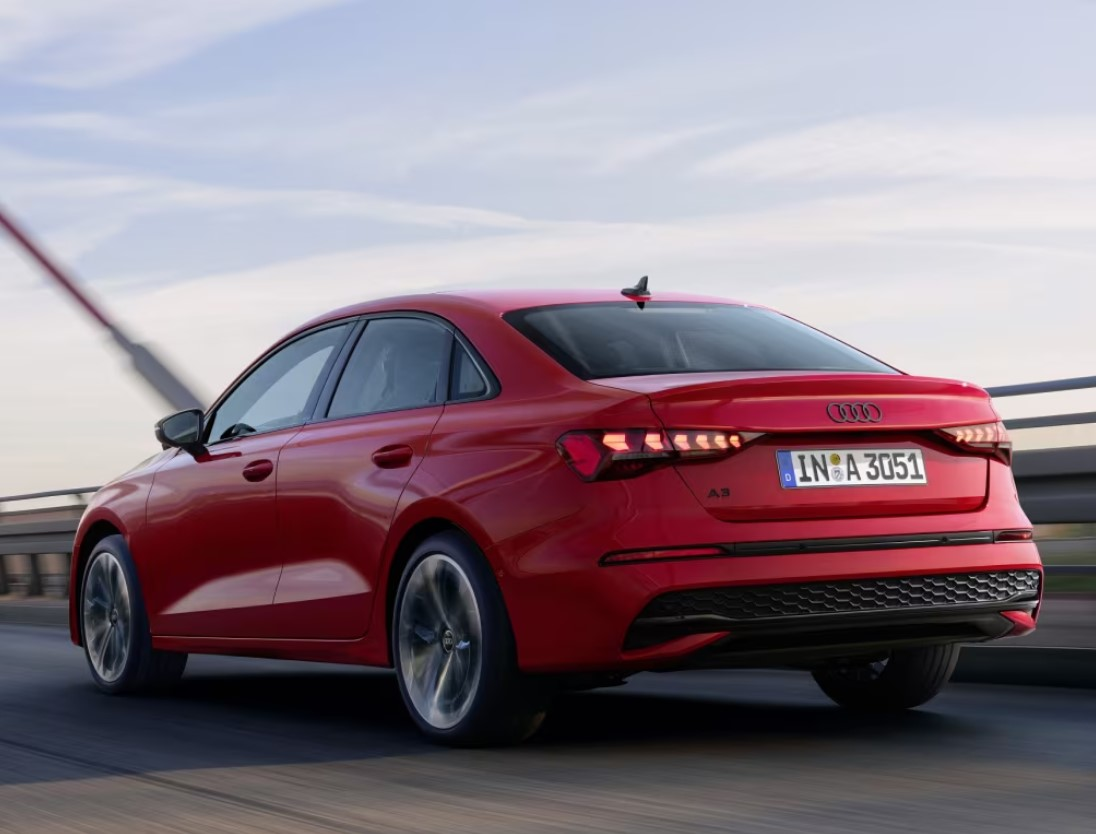 Audi A3 Sedan IV (8Y) Рестайлинг, Москва, от 4790000 рублей, вид 4