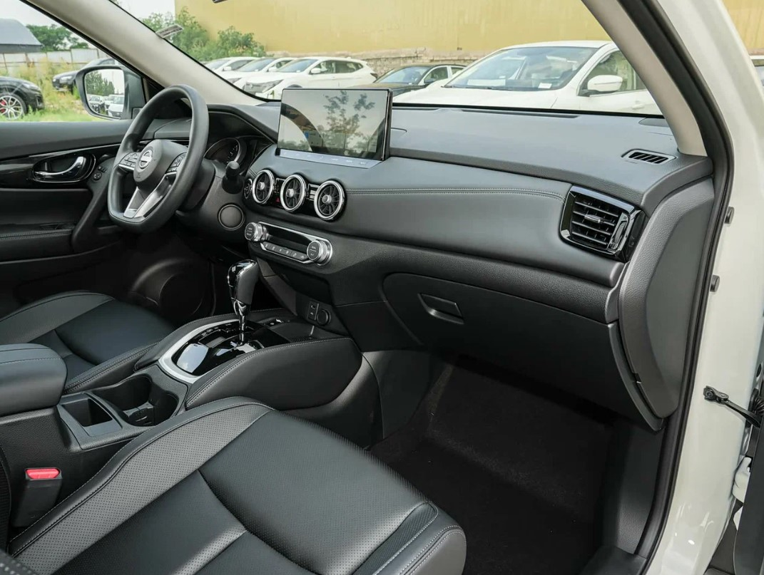 Nissan X-Trail III Рестайлинг 2, Москва, от 3600000 рублей, вид 3
