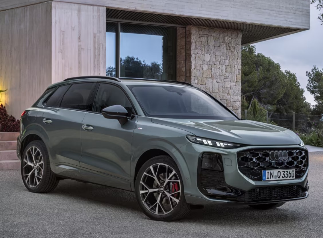 Audi Q3 III (FJ), Москва, от 6500000 рублей, вид 2