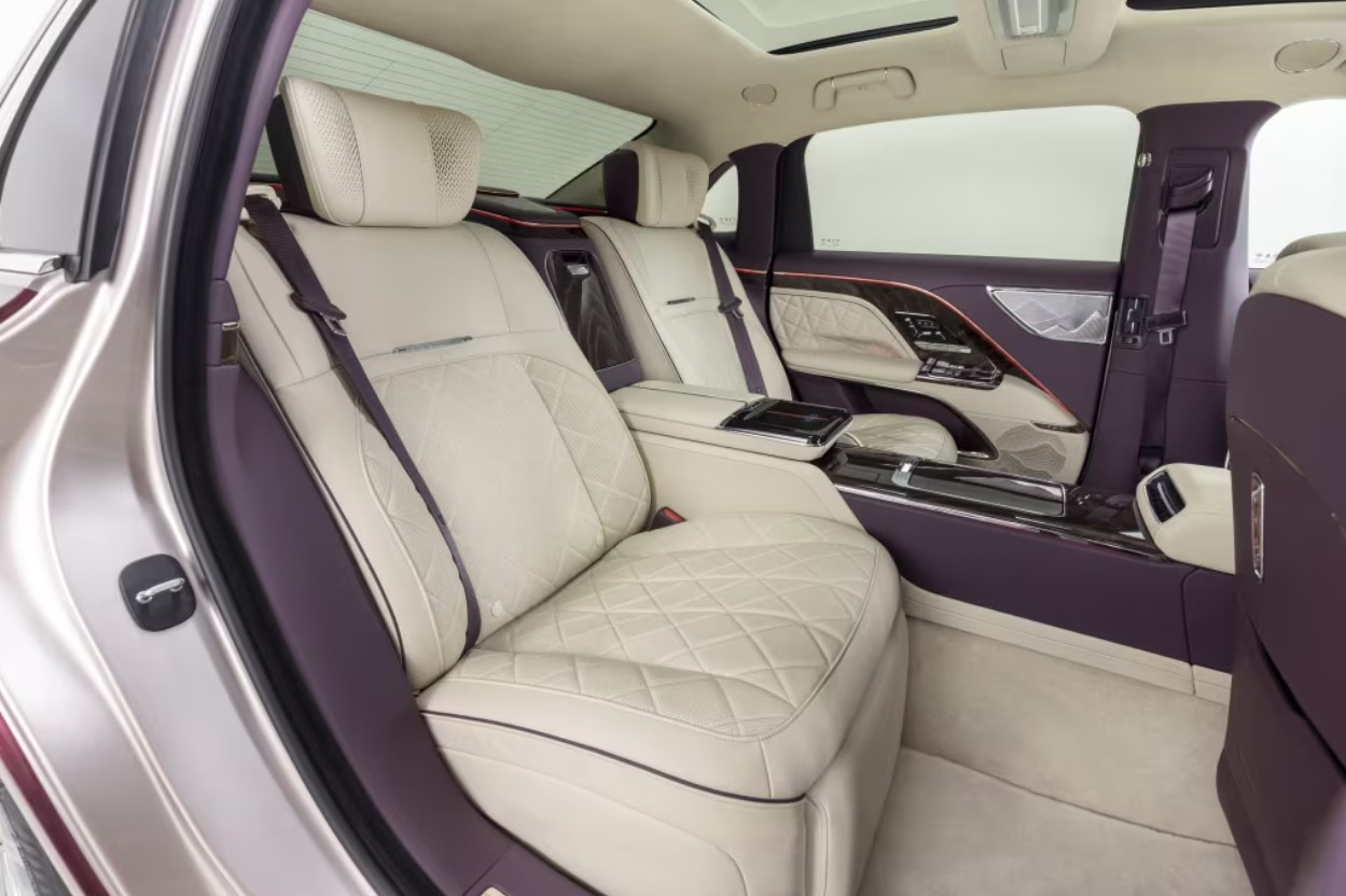 Hongqi Guoya I, Санкт-Петербург, от 31700000 рублей, вид 5