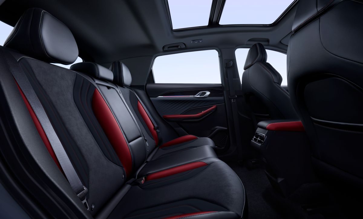 Geely Новый Coolray I Рестайлинг, Москва, от 1956990 рублей, вид 5