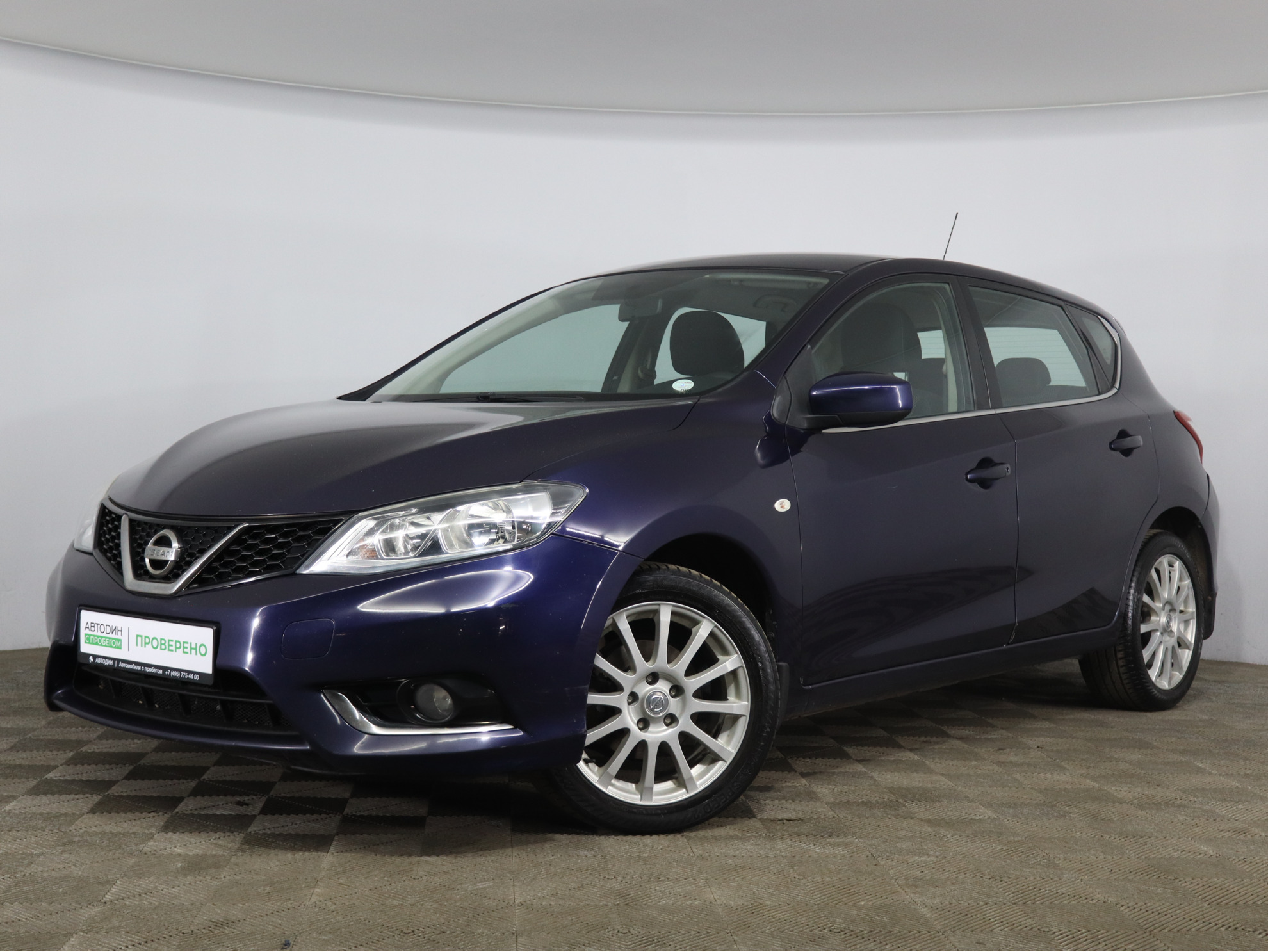 Купить Автомобиль Nissan Tiida