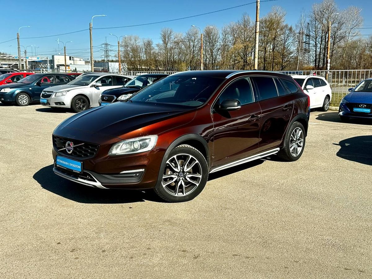 Volvo V60 Cross Country I
