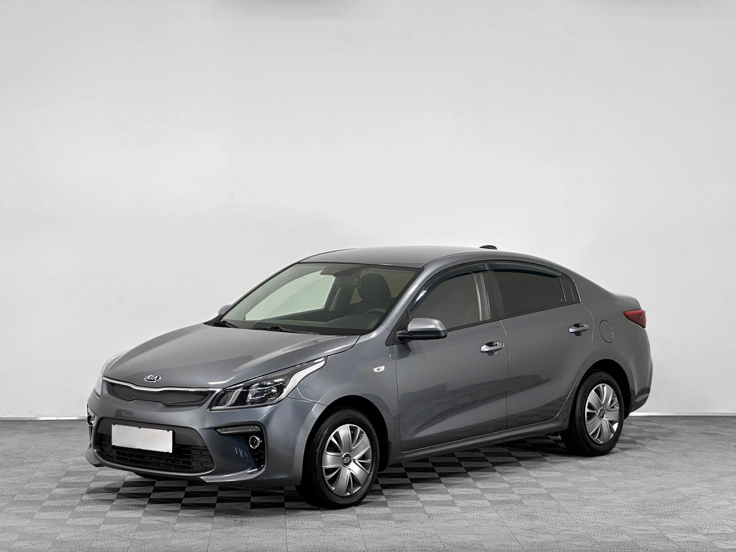 KIA Rio 2017 — купить в Санкт-Петербург