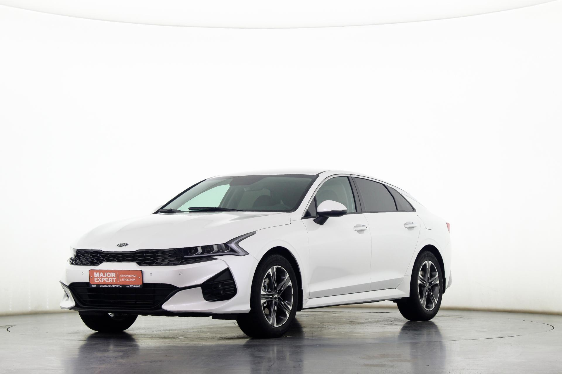 киа седан 2021.