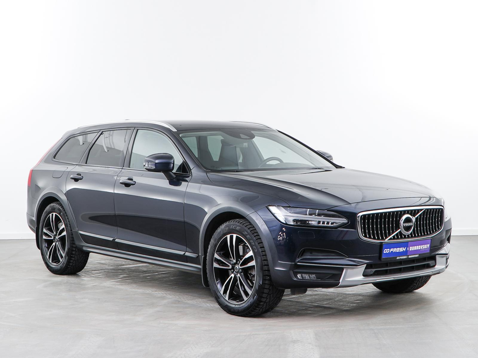 Volvo V90 Cross Country 2018 — купить в Москва
