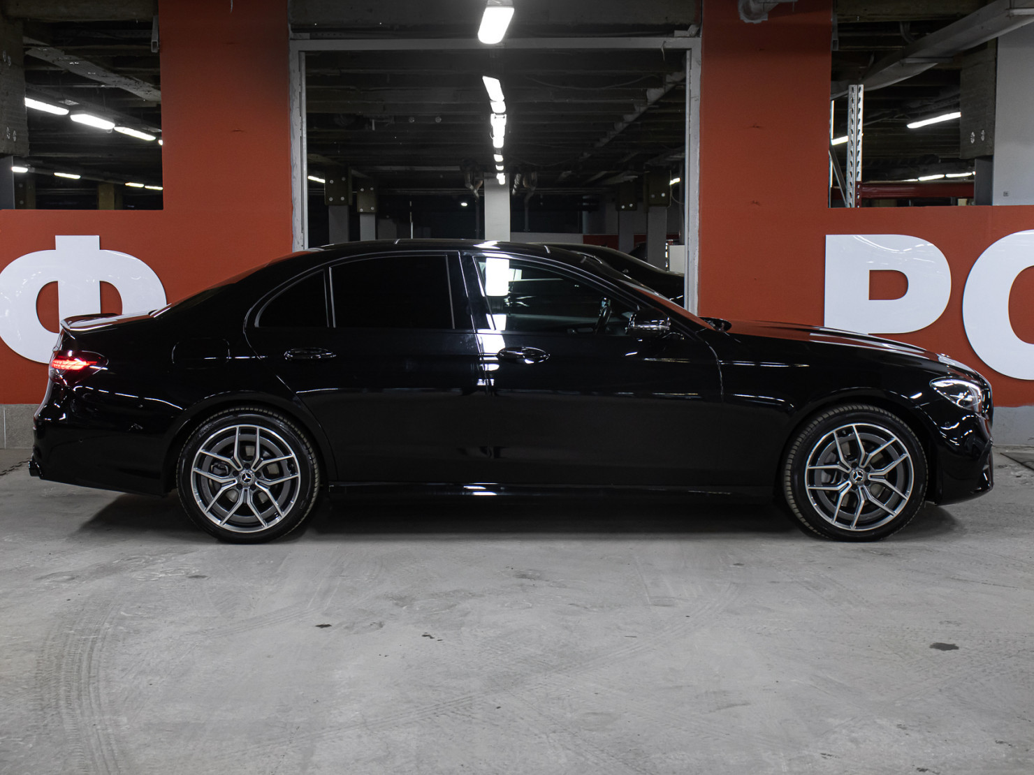 Mercedes-Benz E-Класс 2021 — миниатюра 4