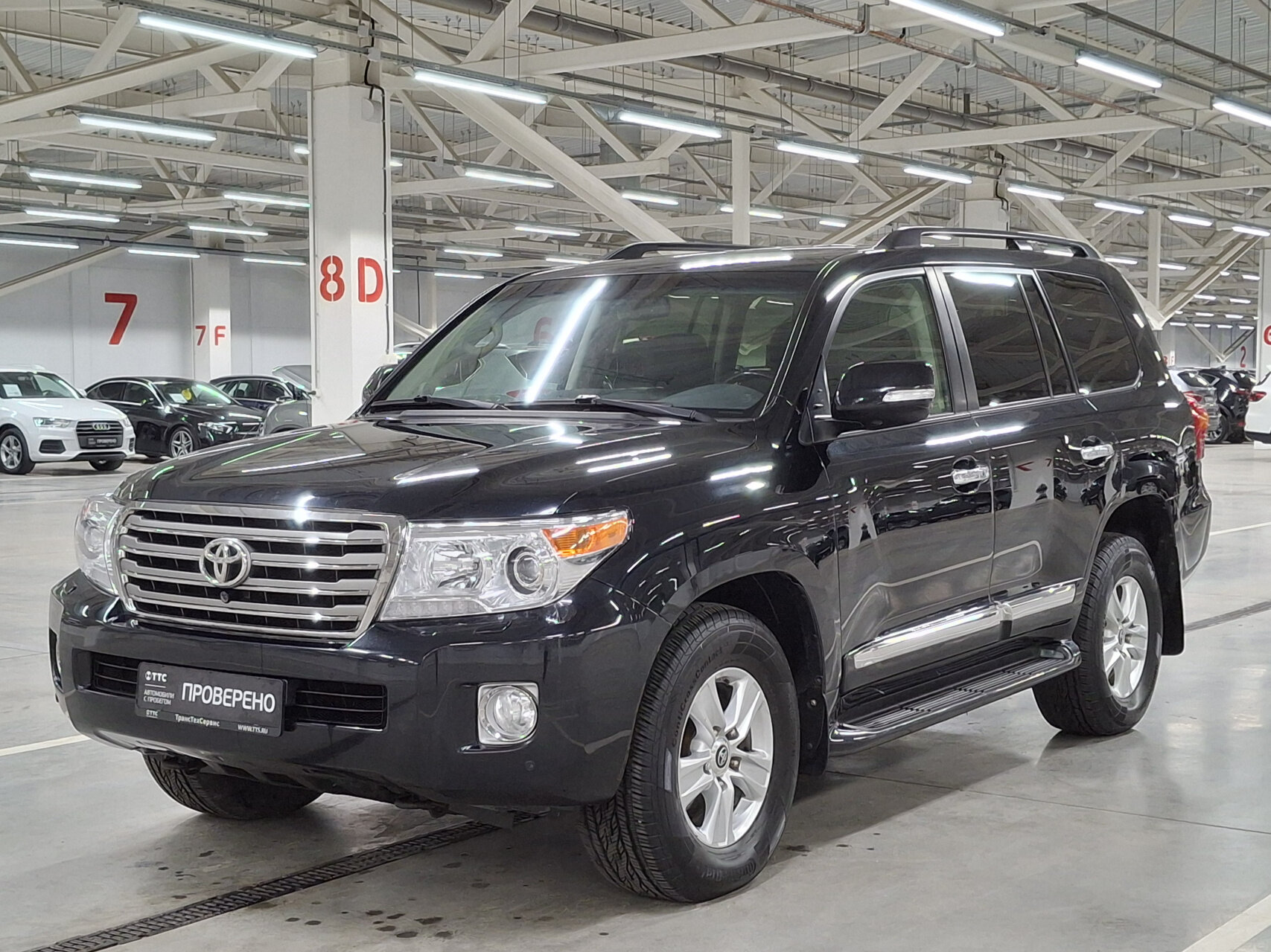 Toyota Land Cruiser 200 Series Рестайлинг 1