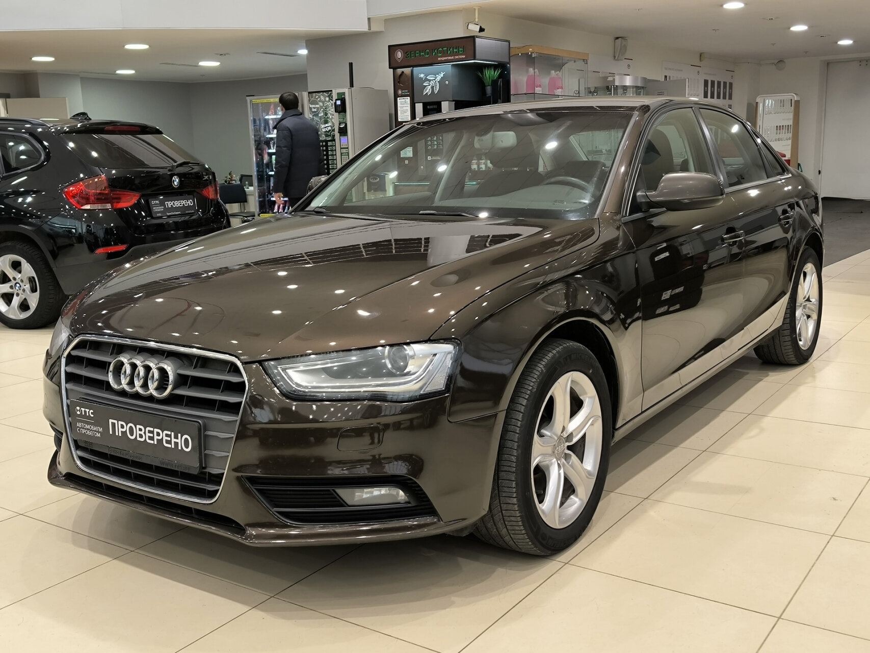 Audi A4 IV (B8) Рестайлинг