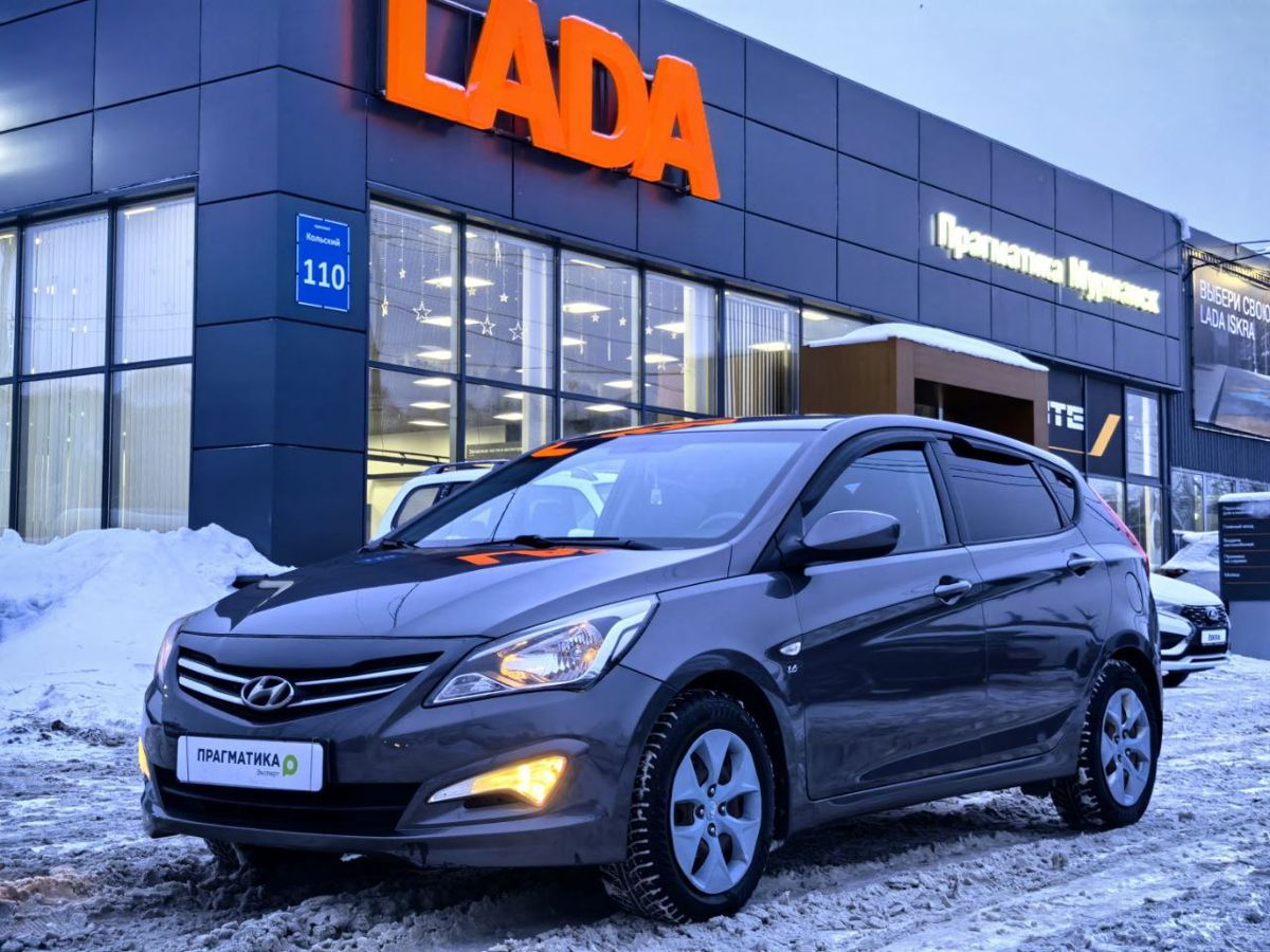 Hyundai Solaris 2016 — фото 1