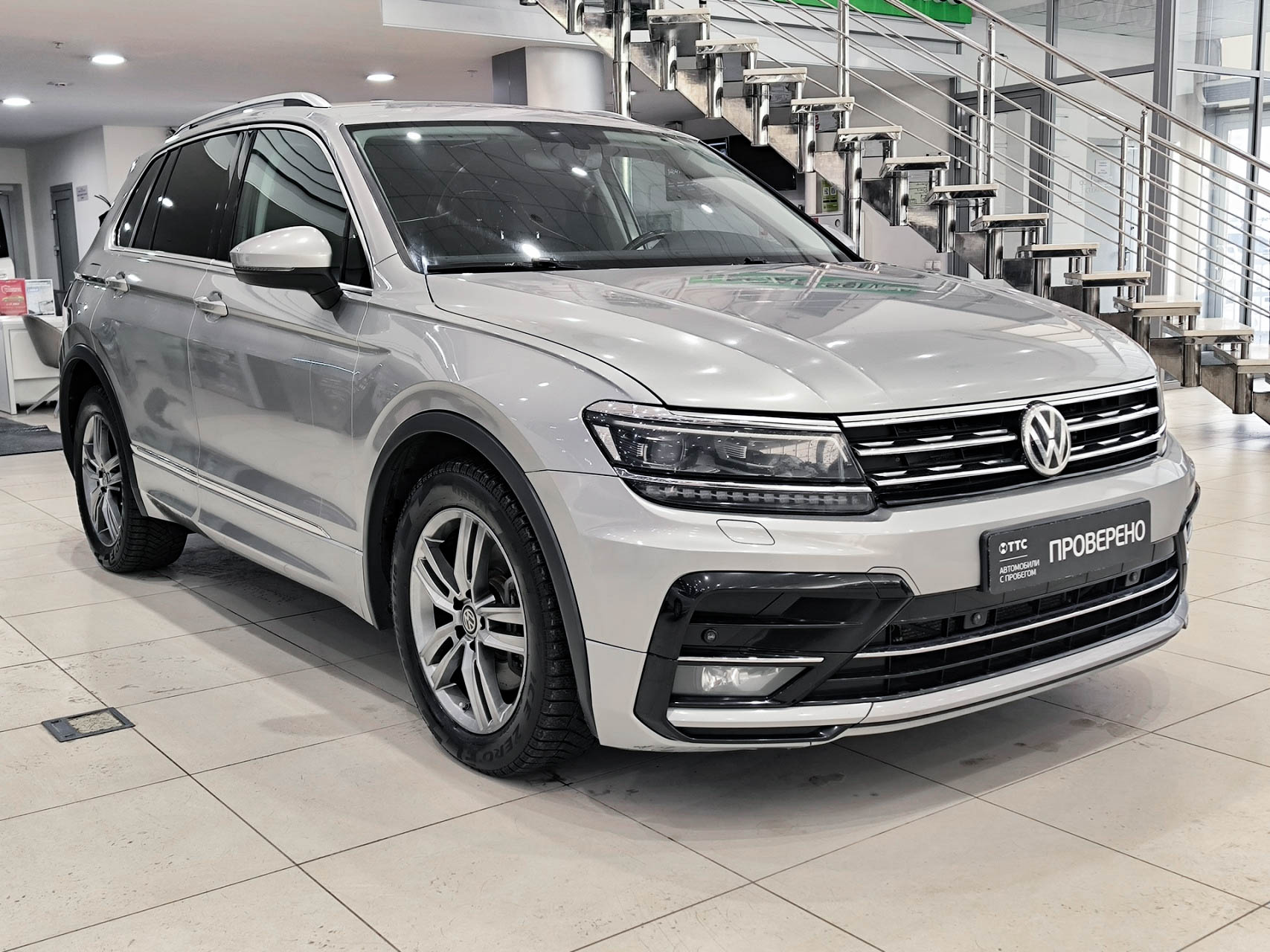 Volkswagen Tiguan 2018 — миниатюра 3