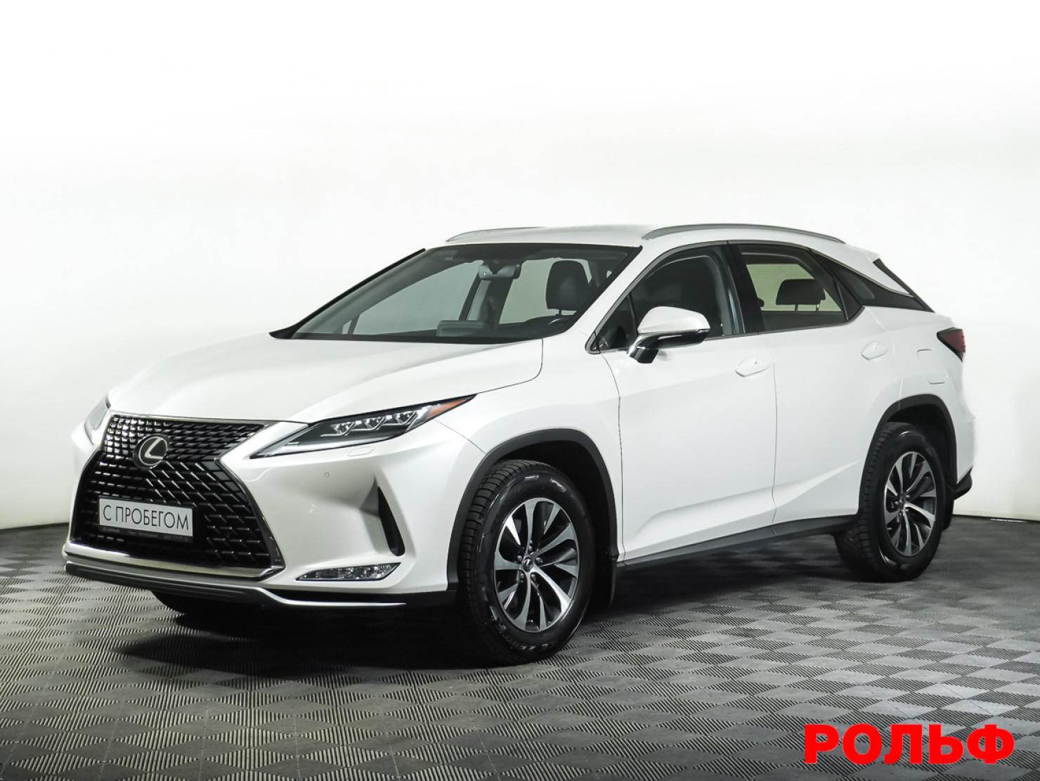 Lexus RX 2020 — фото 1