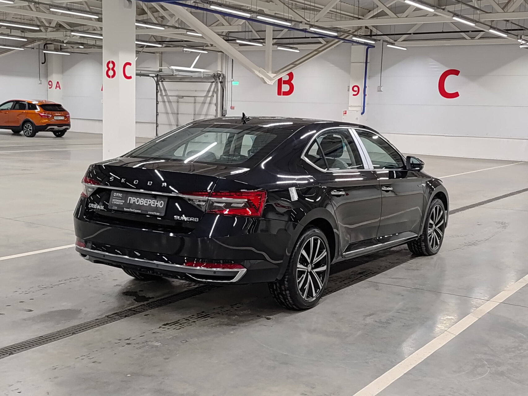 Skoda Superb 2025 — миниатюра 5