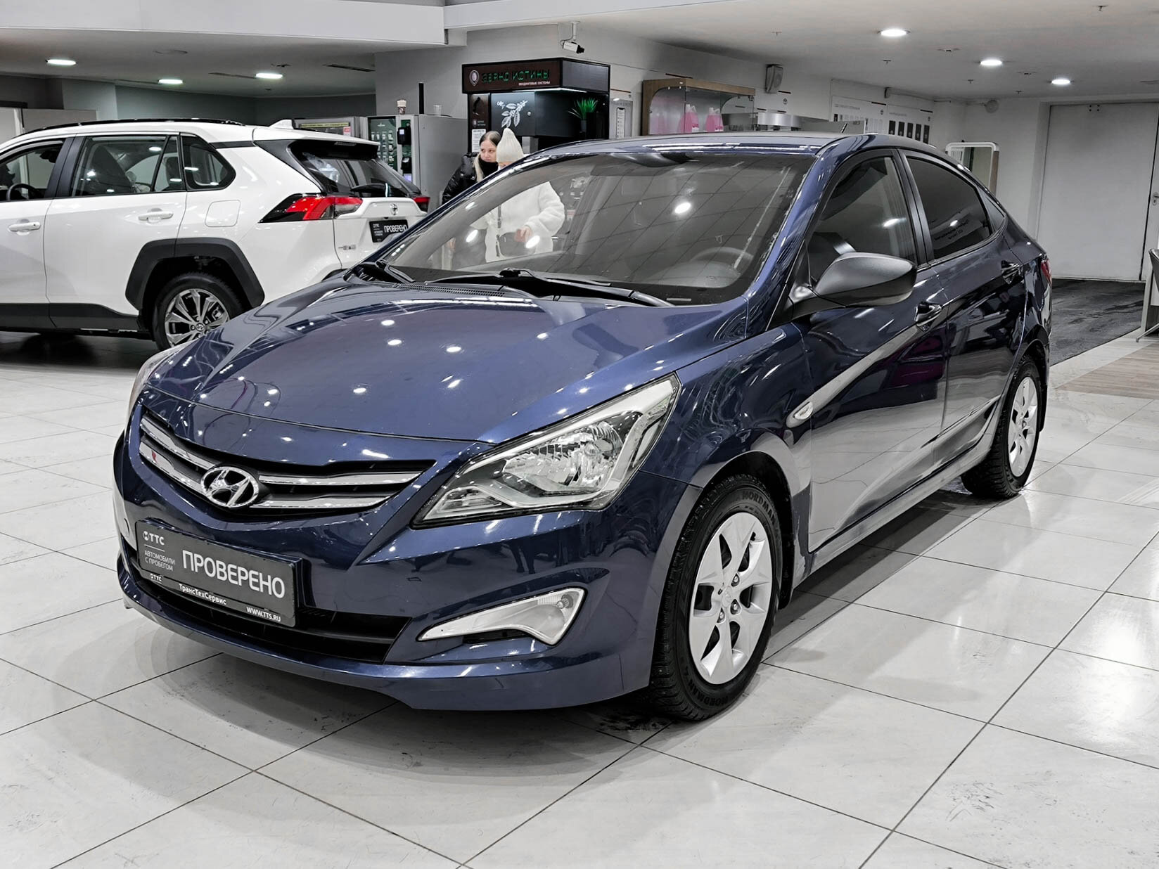 Hyundai Solaris 2014 — фото 1