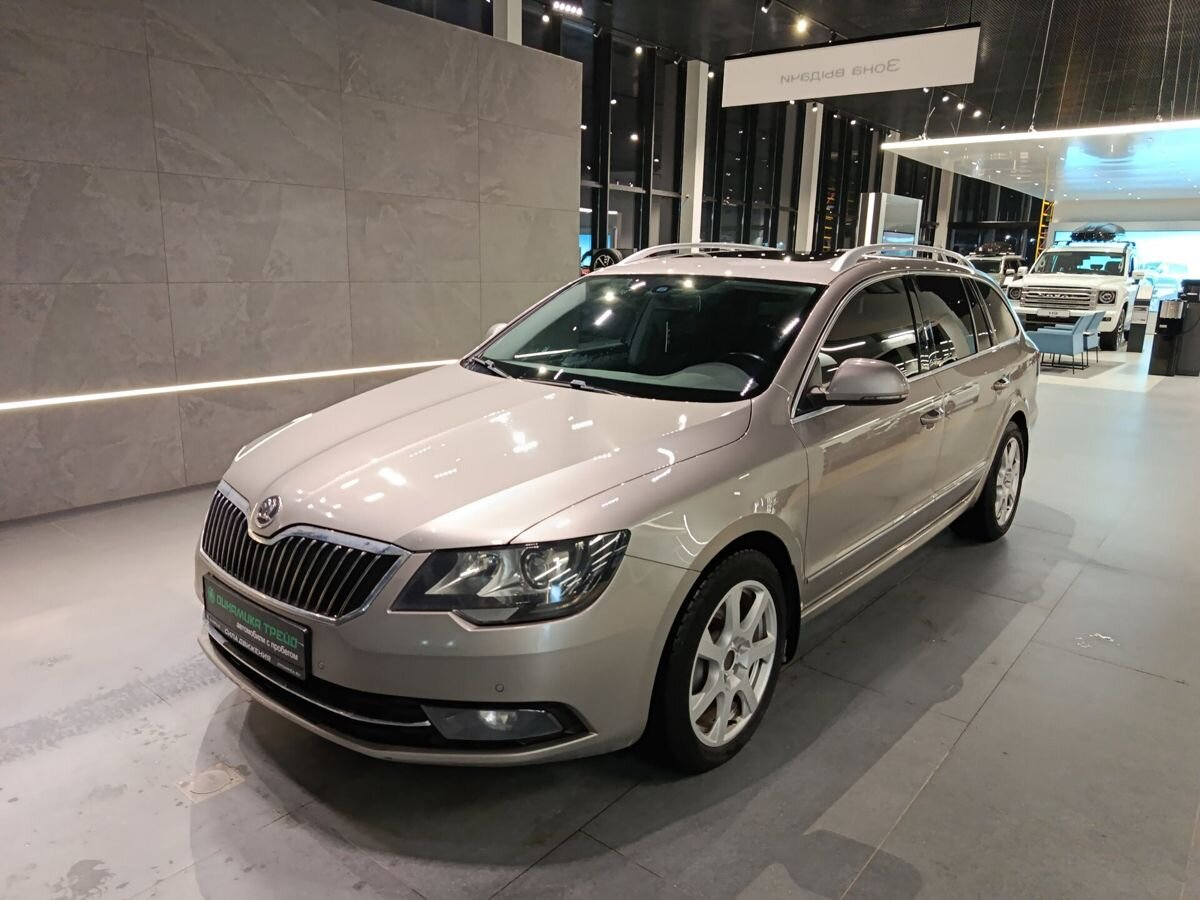 Skoda Superb 2014 — купить в Вологда