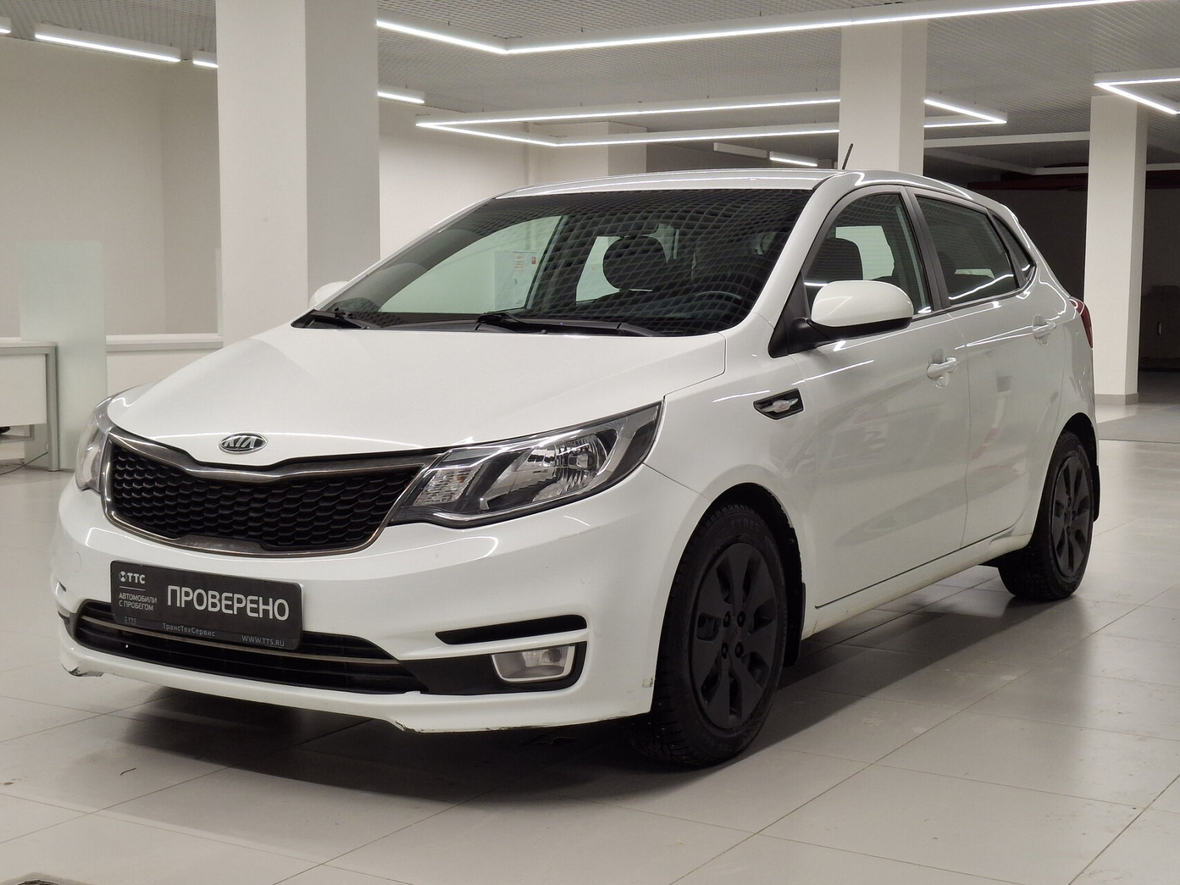 KIA Rio 2017 — фото 1