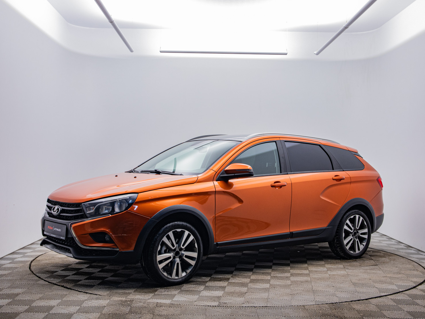 LADA Vesta SW Cross 2020 — фото 1