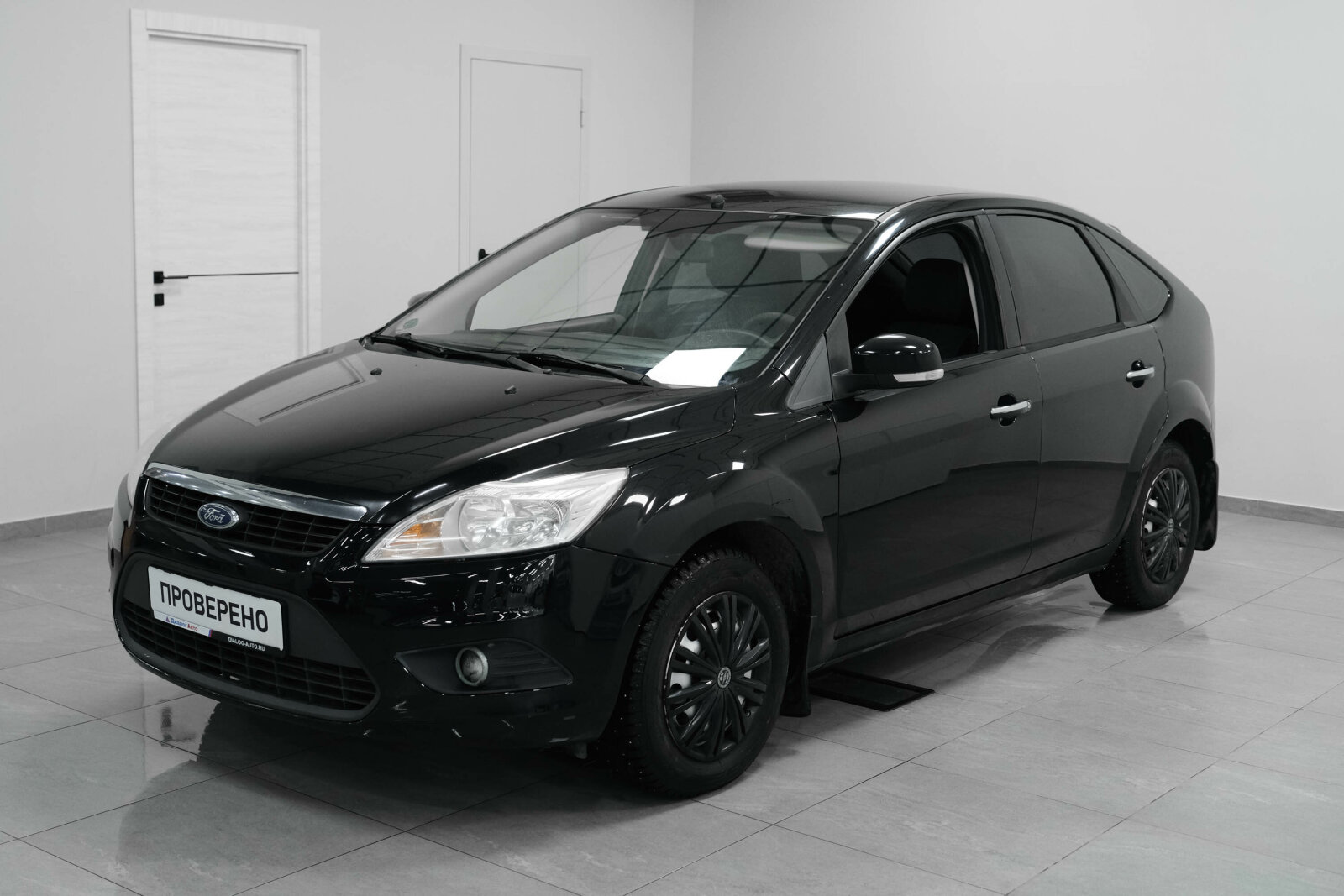 Ford Focus 2010 — фото 1