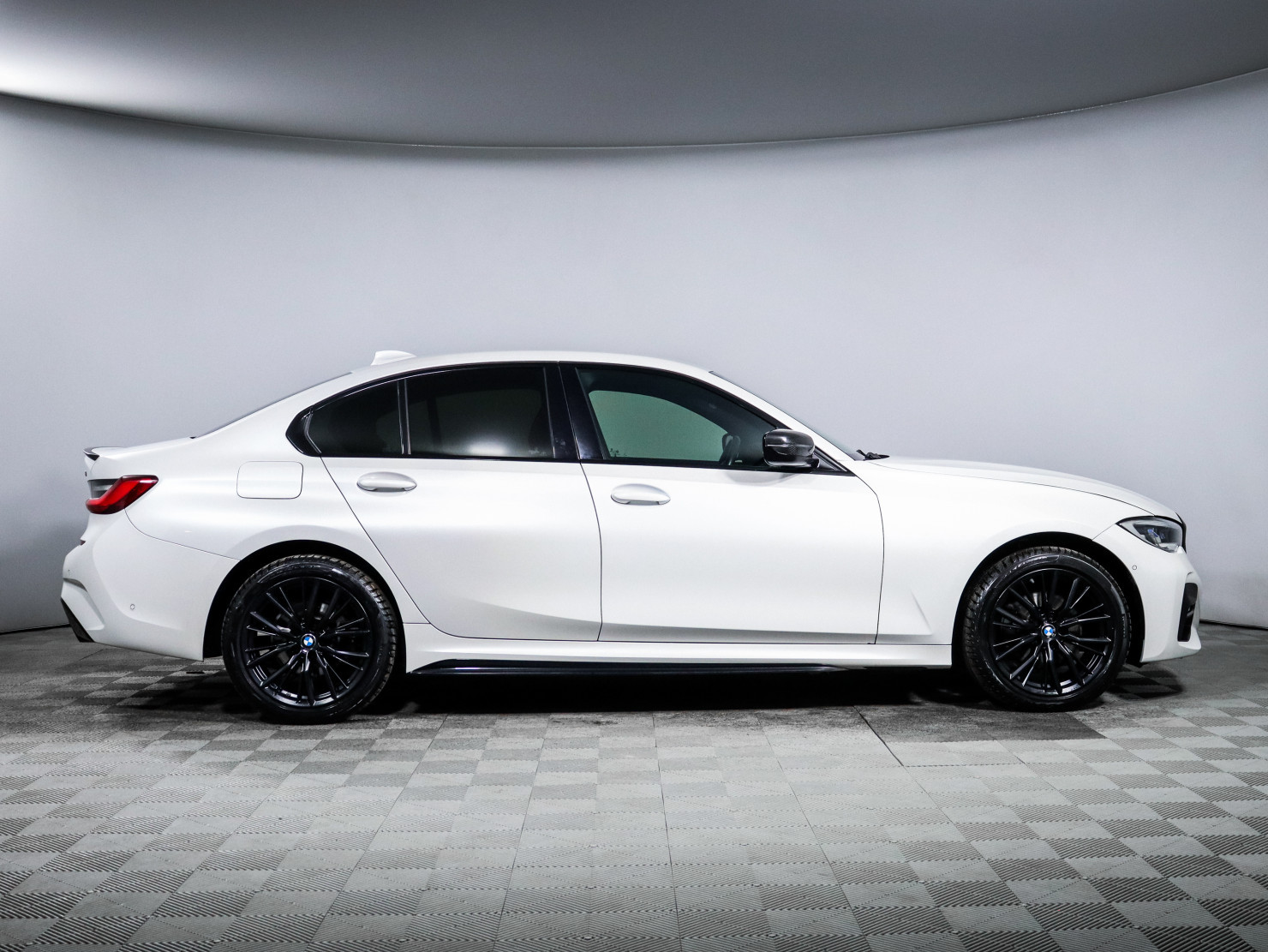 BMW 3 серия 2020 — миниатюра 4