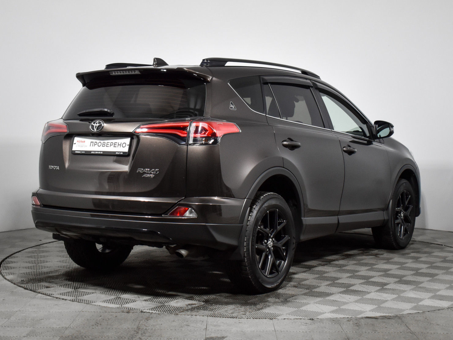 Toyota RAV4 2018 — миниатюра 5