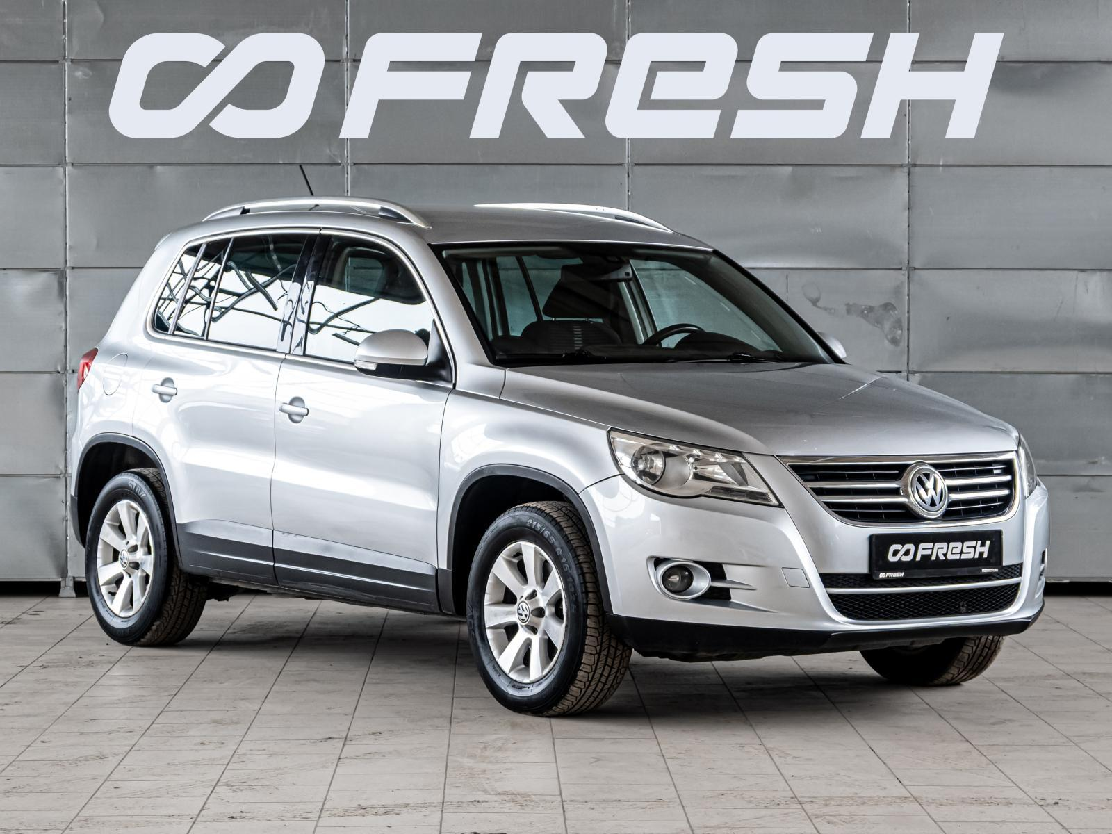 Volkswagen Tiguan 2011 — фото 1