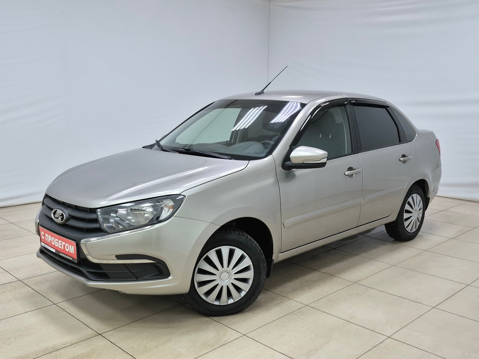 LADA Granta седан 2019 — купить в Альметьевск