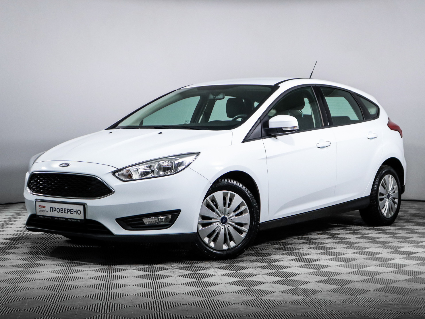 Ford Focus 2017 — фото 1