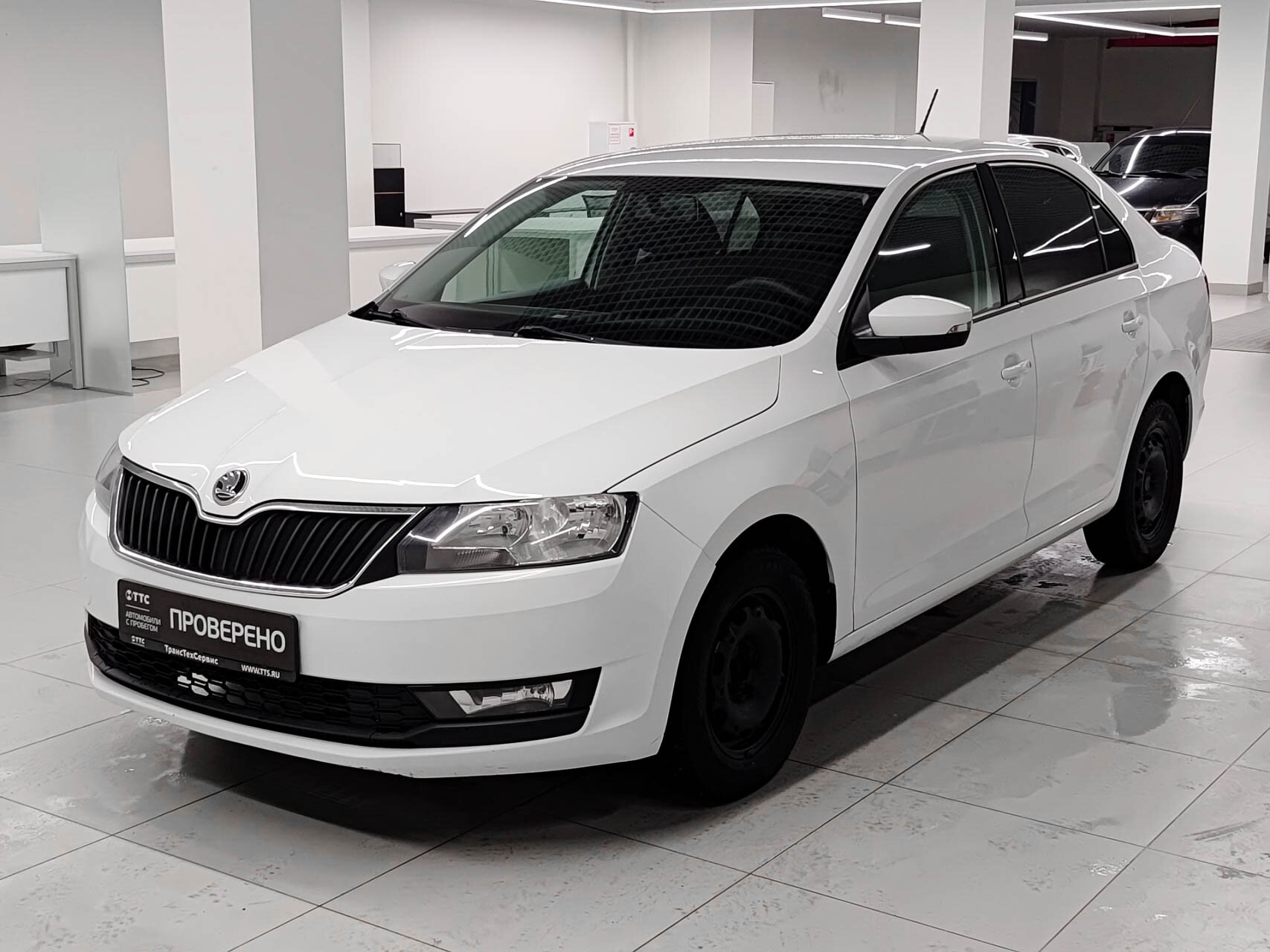 Skoda Rapid 2018 — фото 1