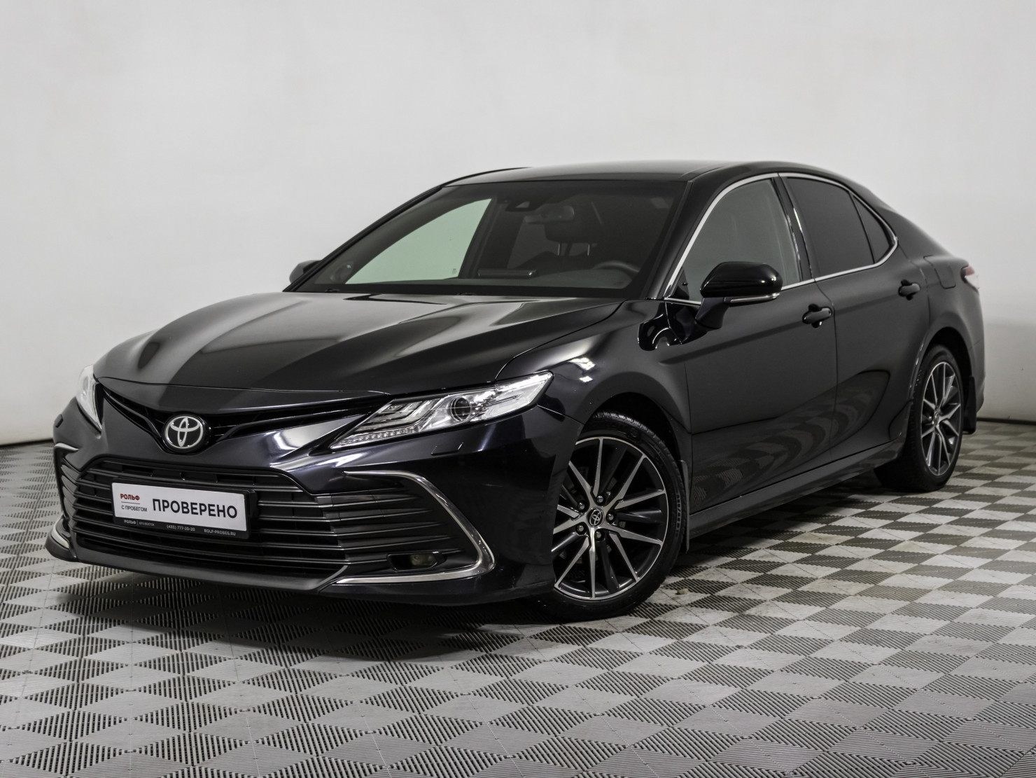 Toyota Camry 2021 — купить в Москва