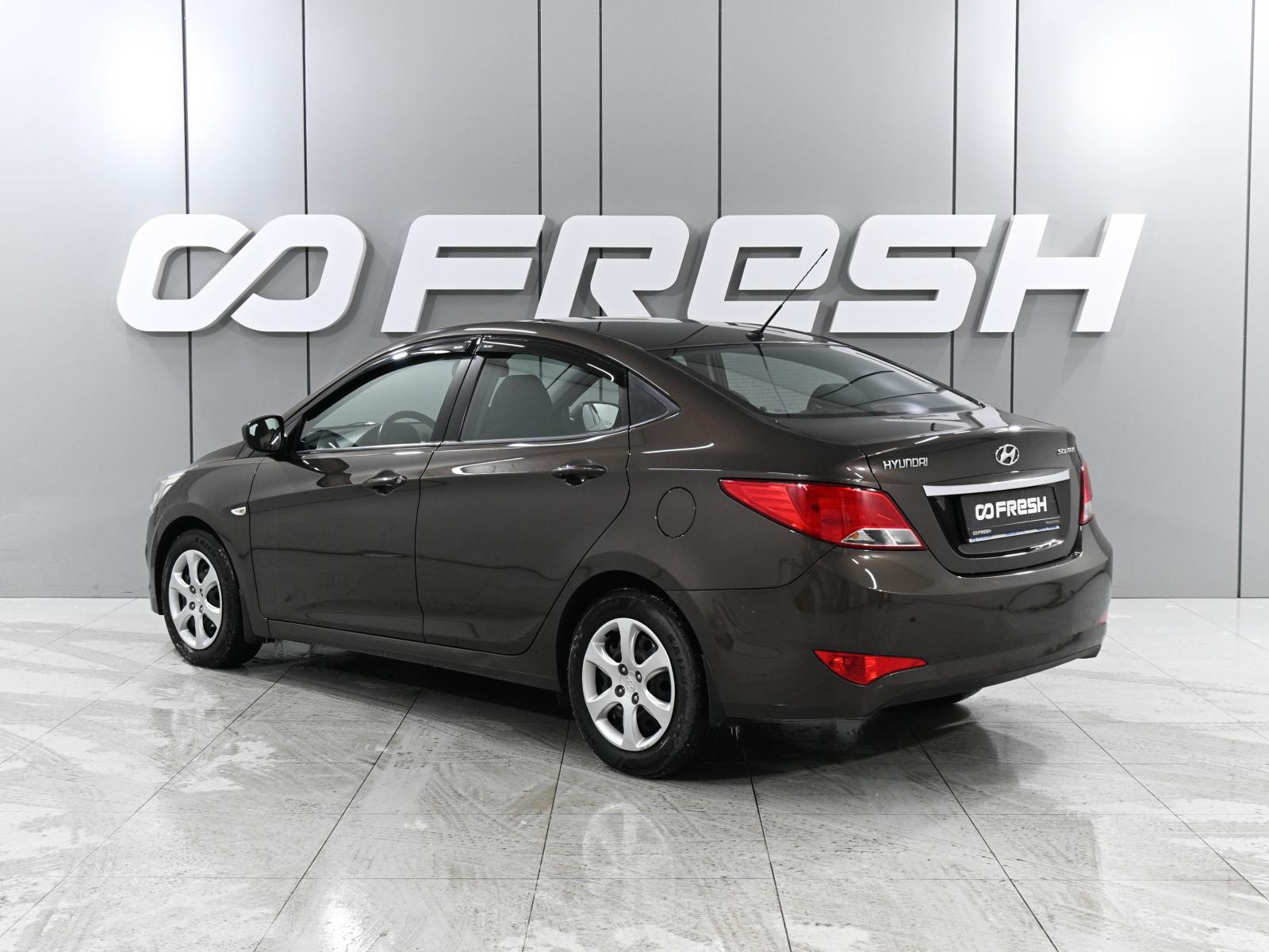 Hyundai Solaris 2014 — миниатюра 2