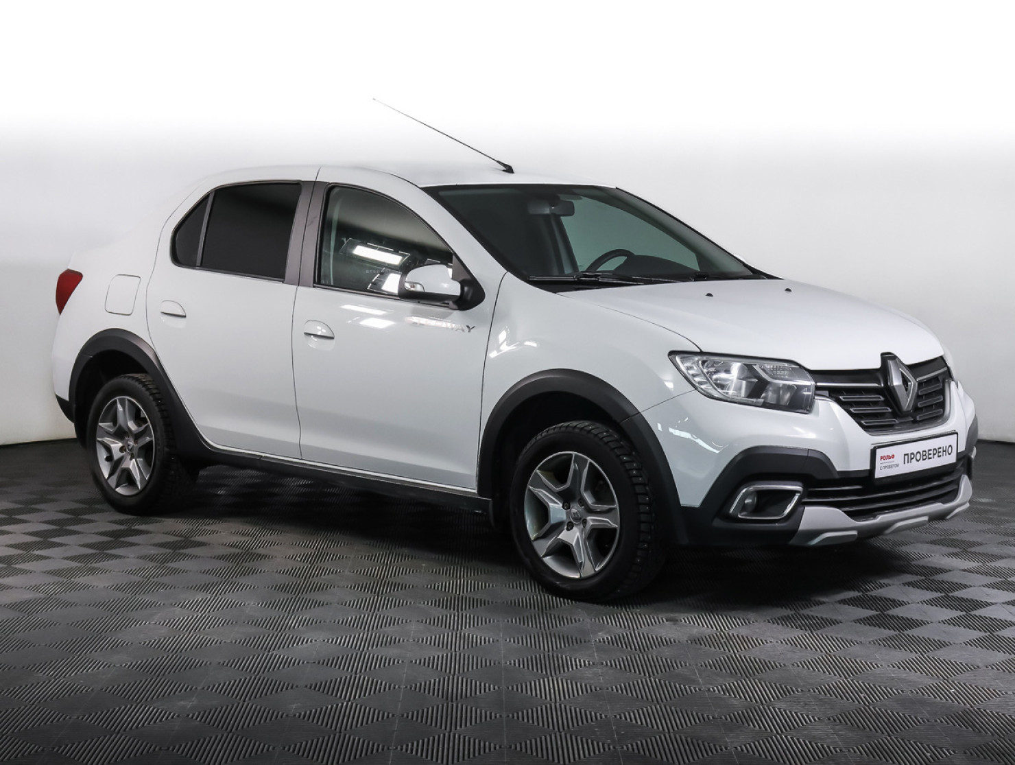 Renault Logan 2022 — миниатюра 3