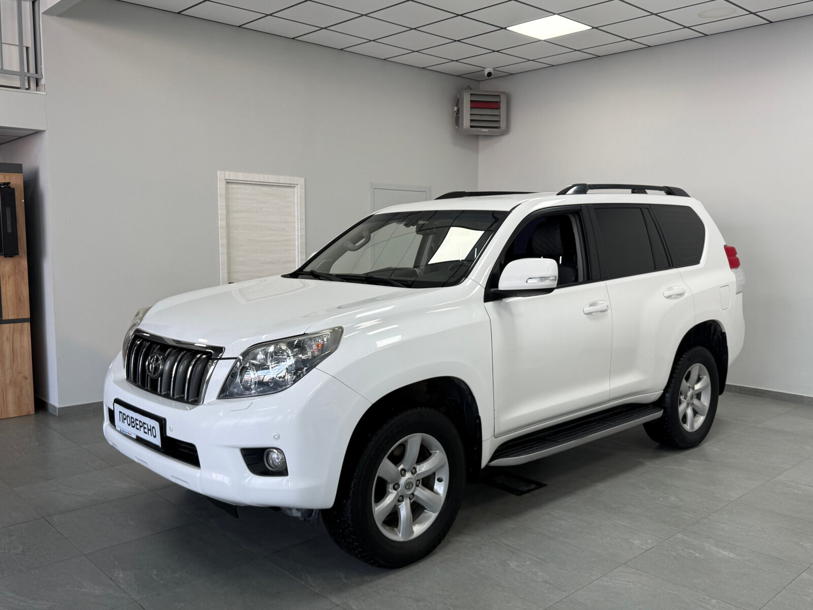 Toyota Land Cruiser Prado 2011 — купить в Казань