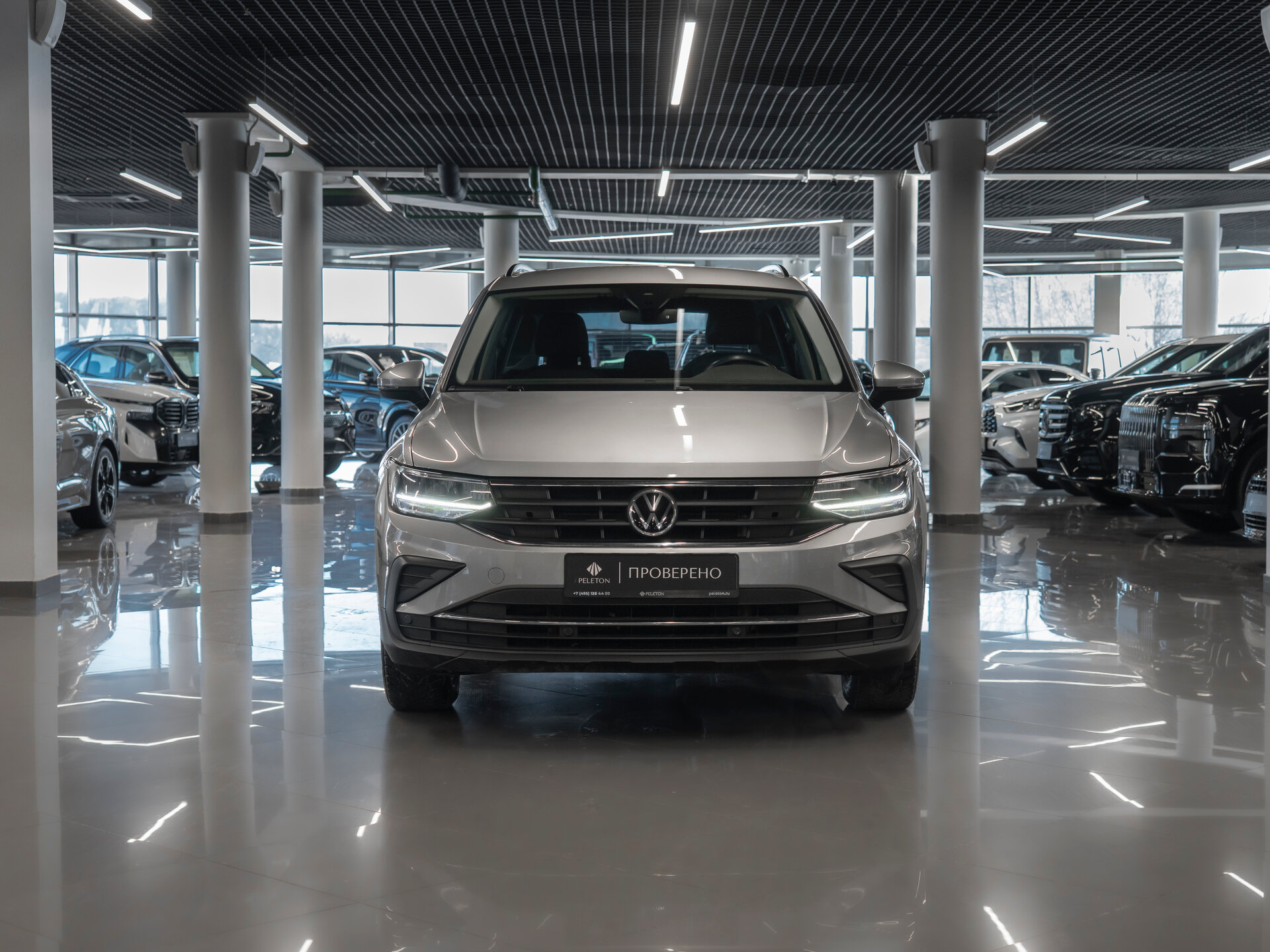 Volkswagen Tiguan 2021 — миниатюра 2