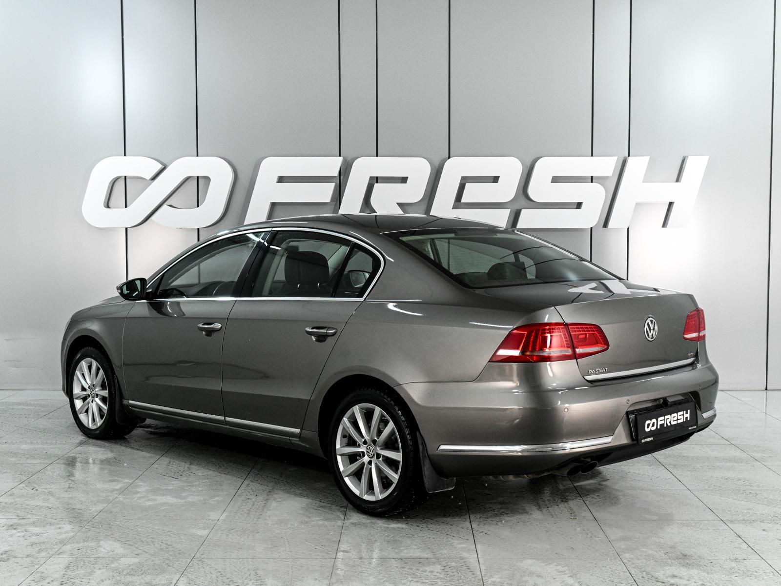 Volkswagen Passat 2012 — миниатюра 2