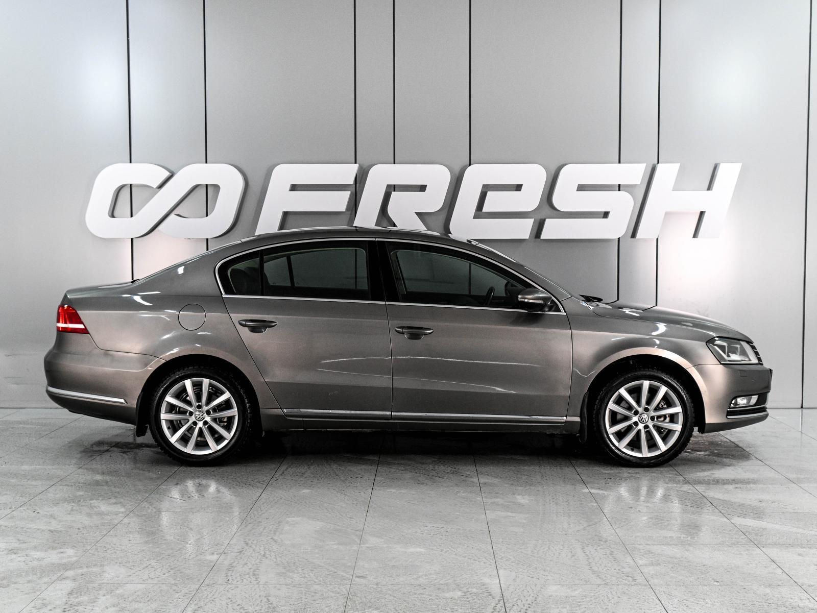 Volkswagen Passat 2012 — миниатюра 5