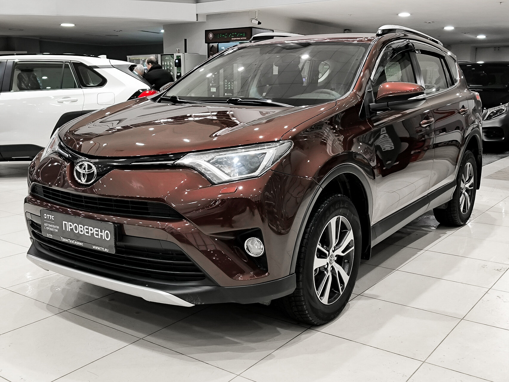 Toyota RAV4 2016 — купить в Казань