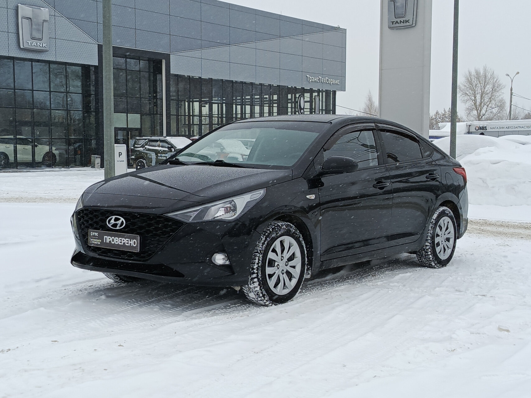 Hyundai Solaris 2021 — фото 1