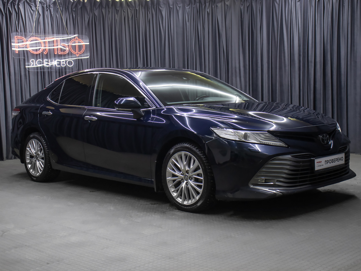 Toyota Camry 2020 — миниатюра 3